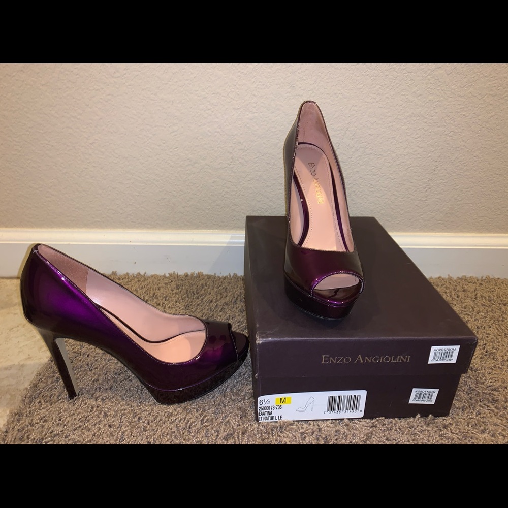 Enzo Angiolino dark purple pumps.